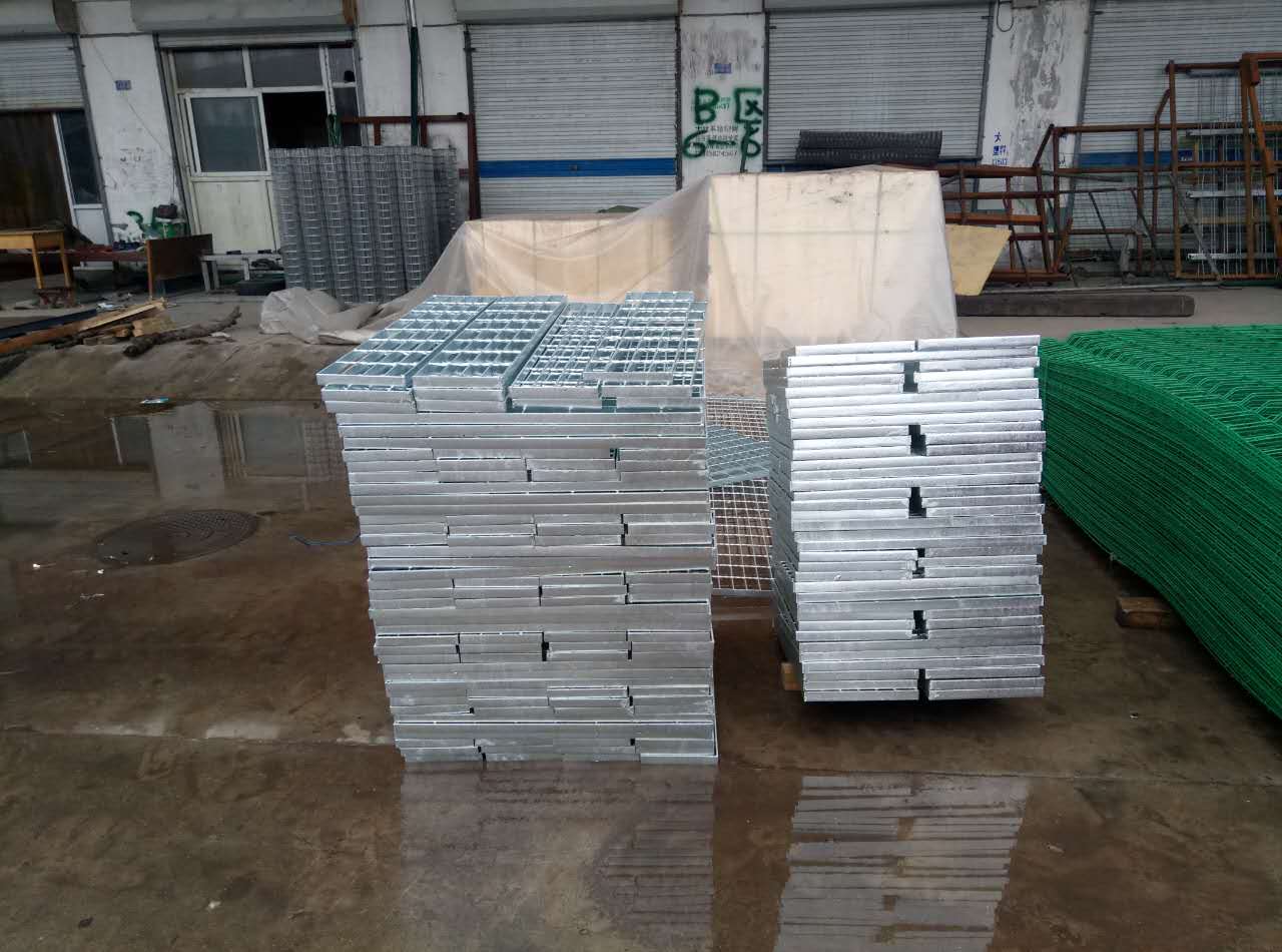 樓梯踏步板發貨圖